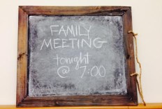 family-meeting-sign